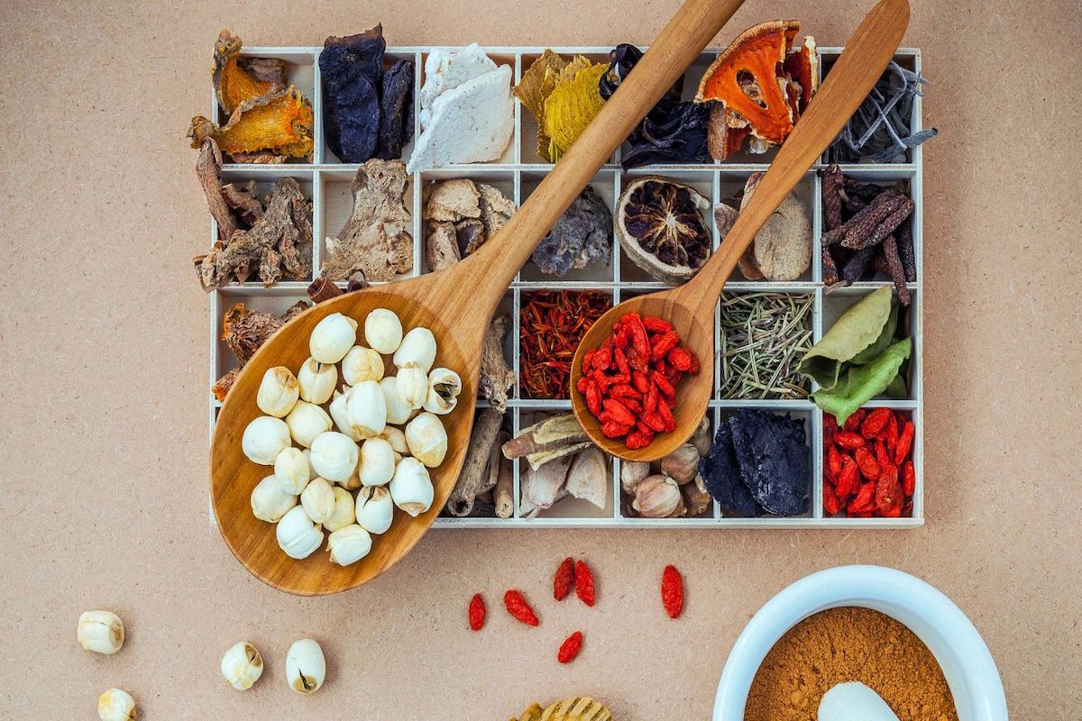 The Benefits of Using Peeled Garlic