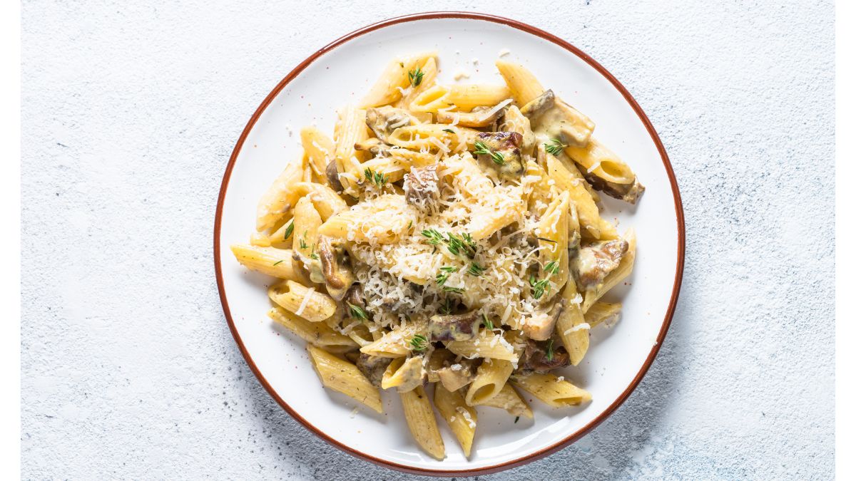 Delicious Recipes Using Garlic Parmesan Sauce