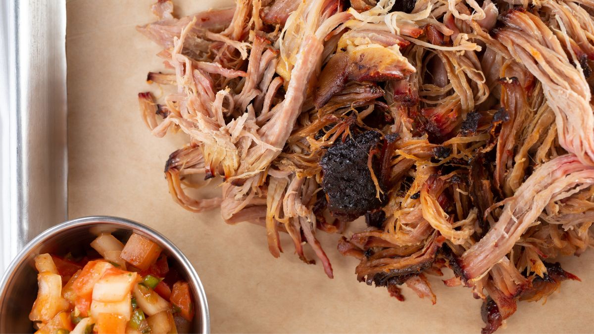 Pulled Pork with Tomato, Onion, and Pepper Salsa Recipe