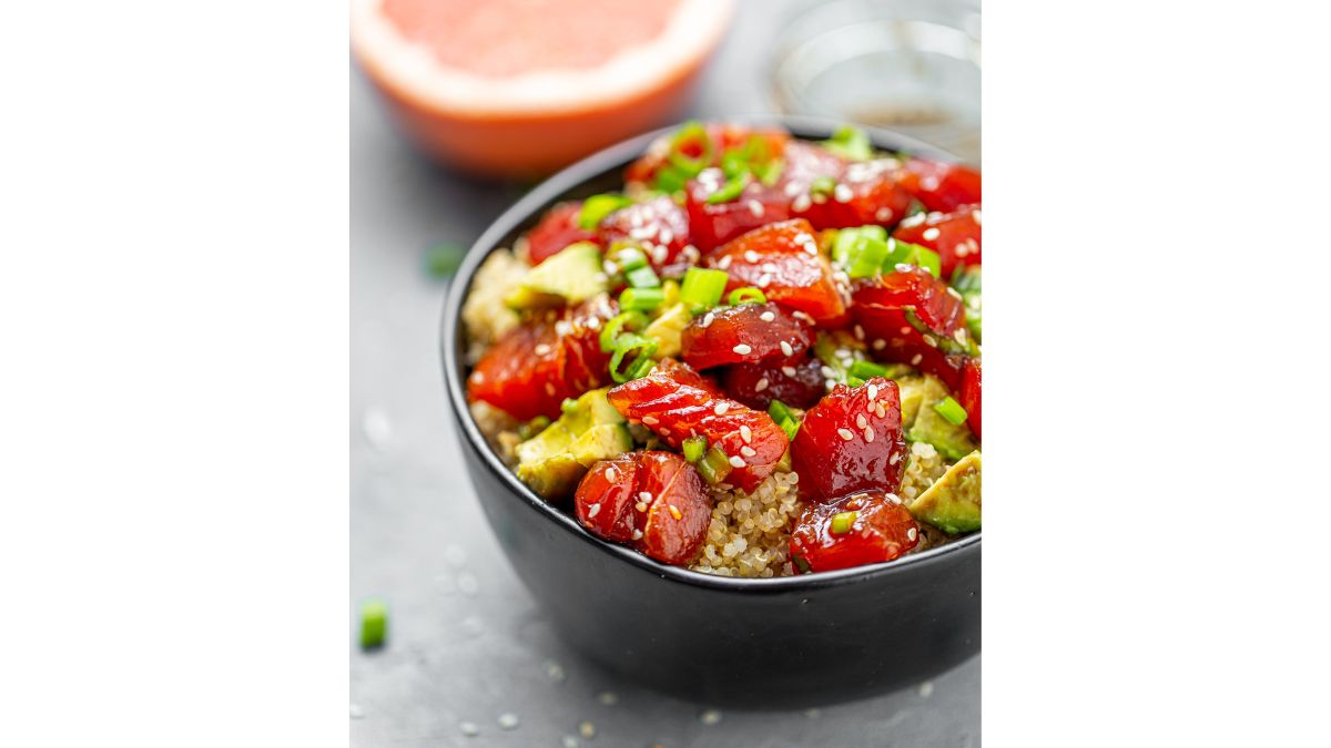 Quinoa Poke Bowl with Tuna and Ginger Soy Dressing