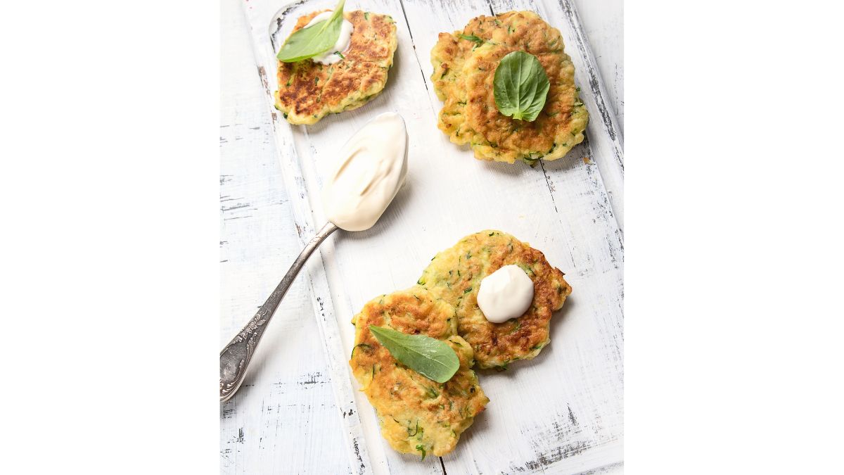 Zucchini Fritters with Sour Cream Dip