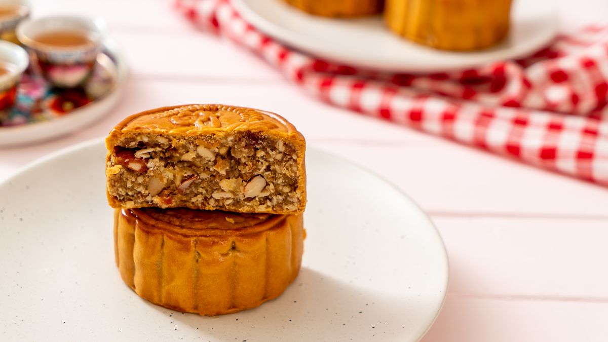 Chinese New Year: Mixed Nuts and Fruits Mooncake Recipe