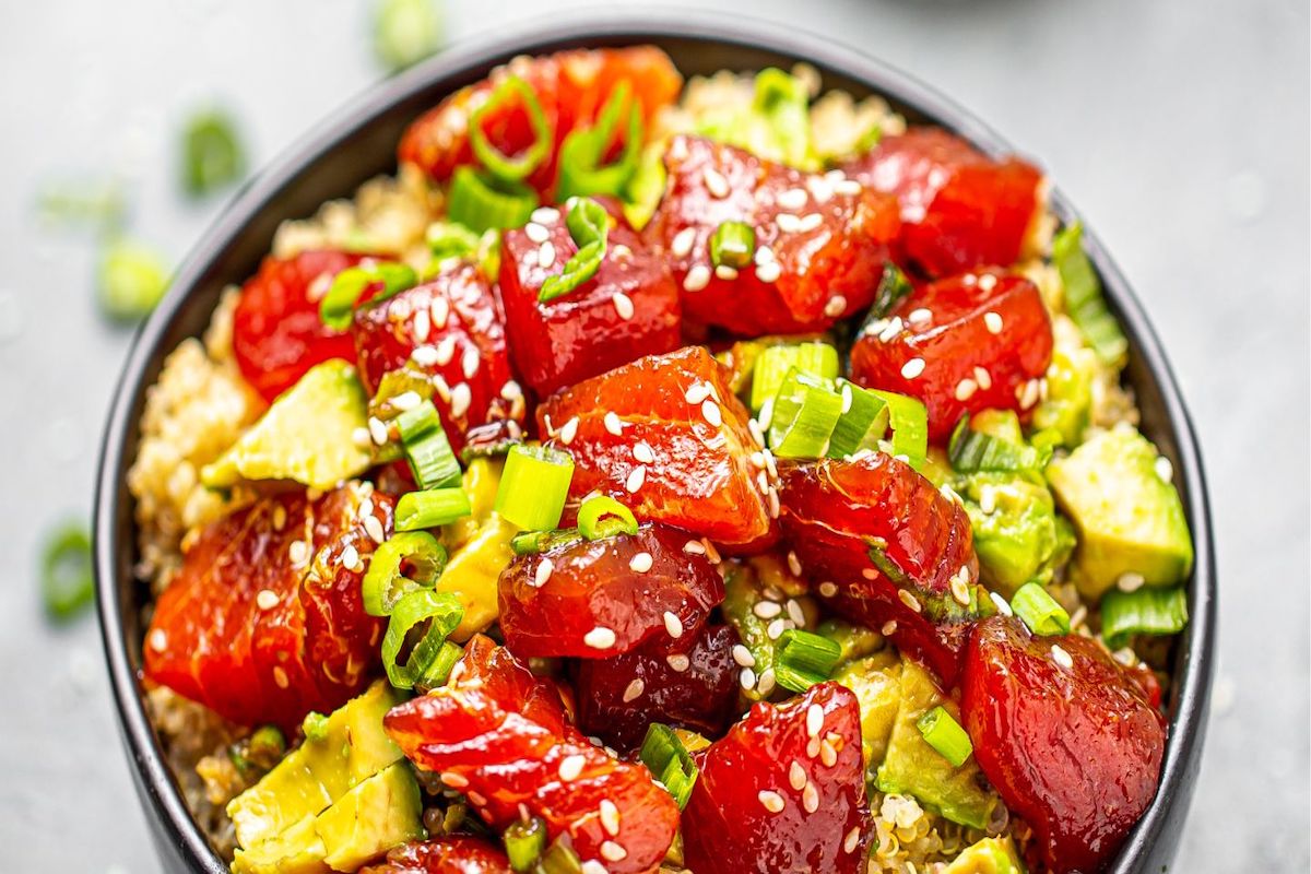 Quinoa Poke Bowl with Tuna and Ginger Soy Dressing