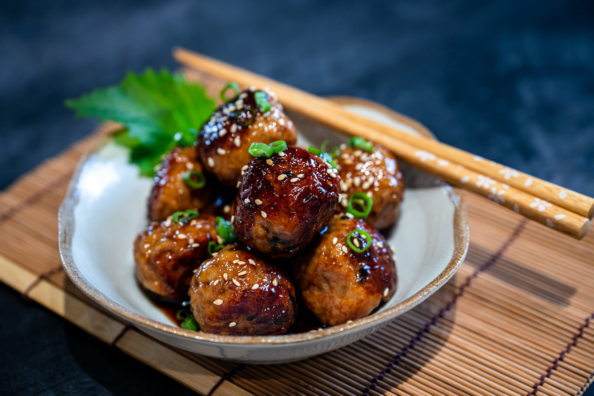 Spicy Garlic and Ginger Meatballs